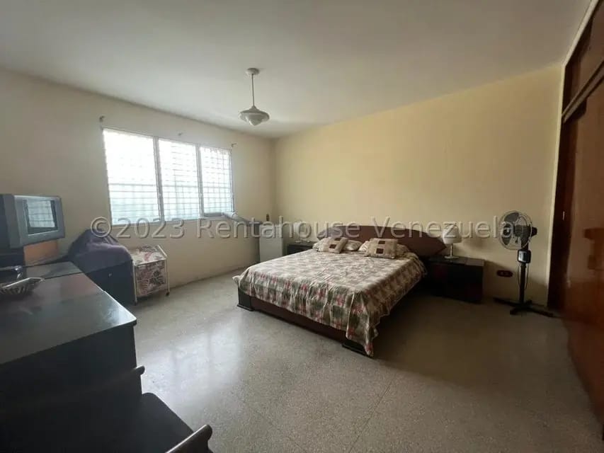 Casa (Multipes Niveles) en Alquiler en Los Ruices, Distrito Metropolitano - 35