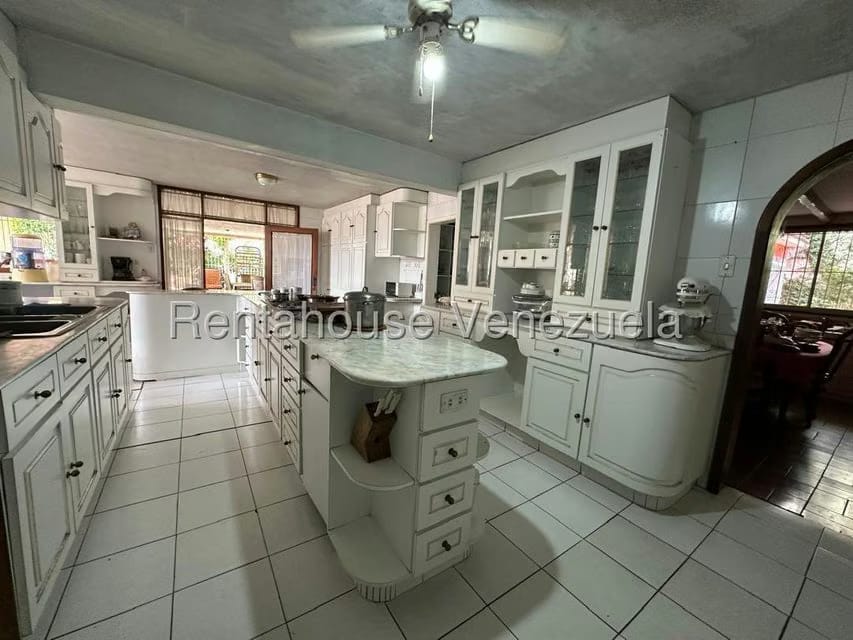 Casa (Multipes Niveles) en Venta en Caurimare, Distrito Metropolitano - 19