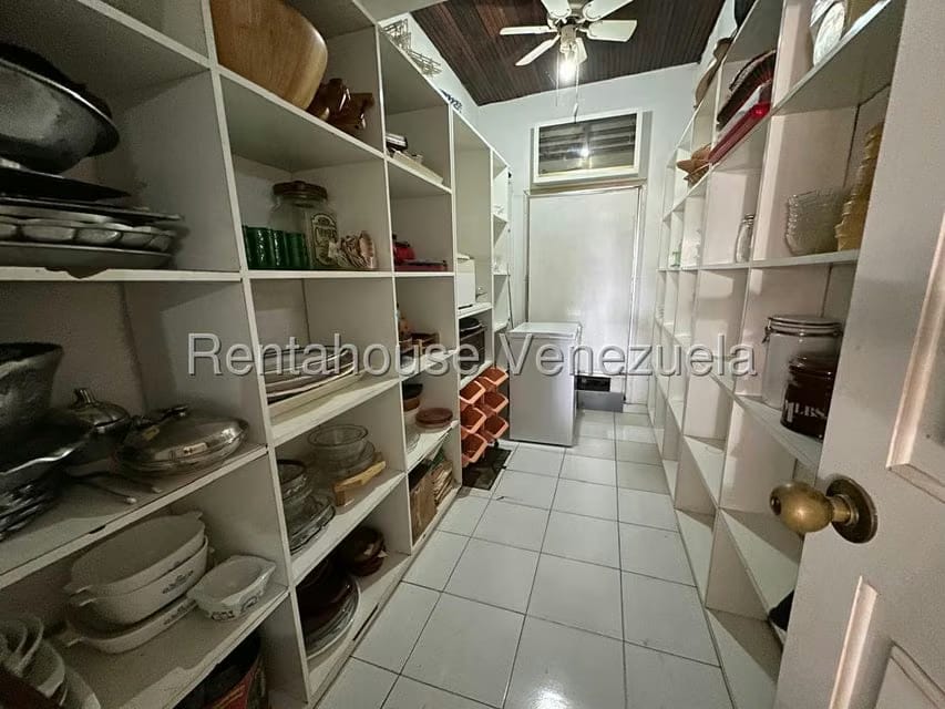 Casa (Multipes Niveles) en Venta en Caurimare, Distrito Metropolitano - 22