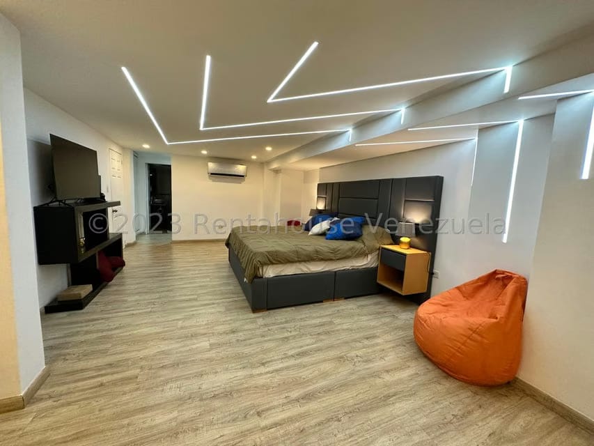 Apartamento (1 Nivel) en Venta en La Urbina, Distrito Metropolitano - 11