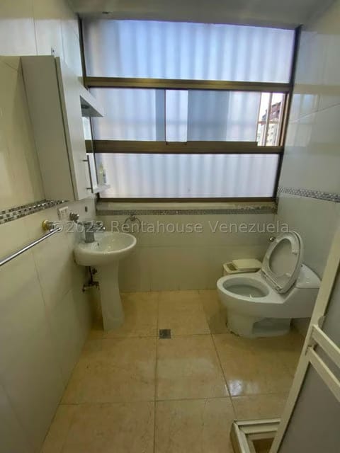 Apartamento (1 Nivel) en Venta en La Urbina, Distrito Metropolitano - 16