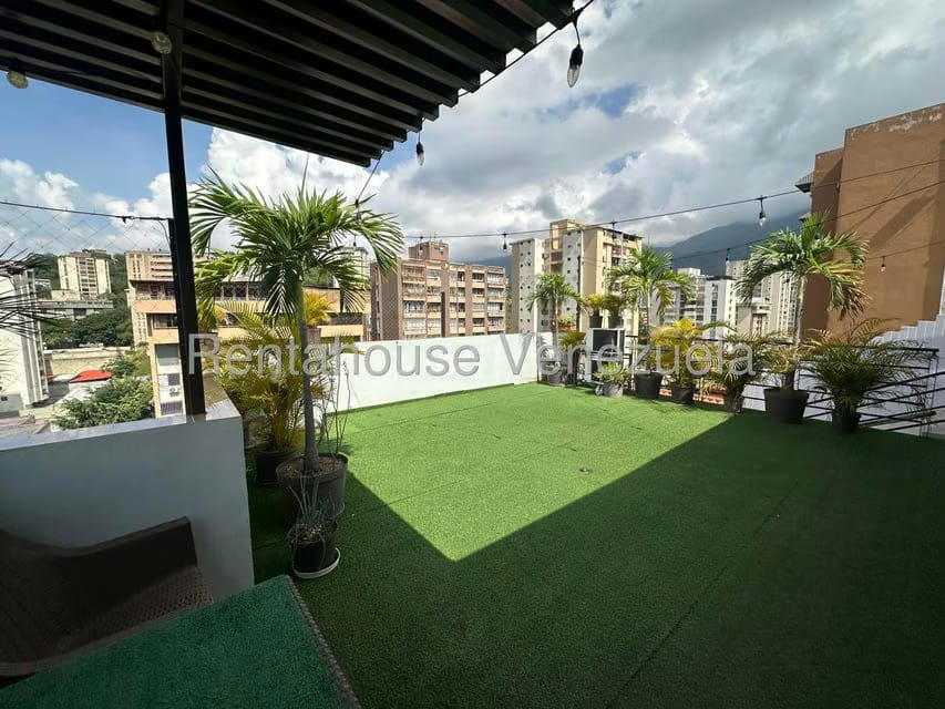 Apartamento (1 Nivel) en Venta en La Urbina, Distrito Metropolitano - 32
