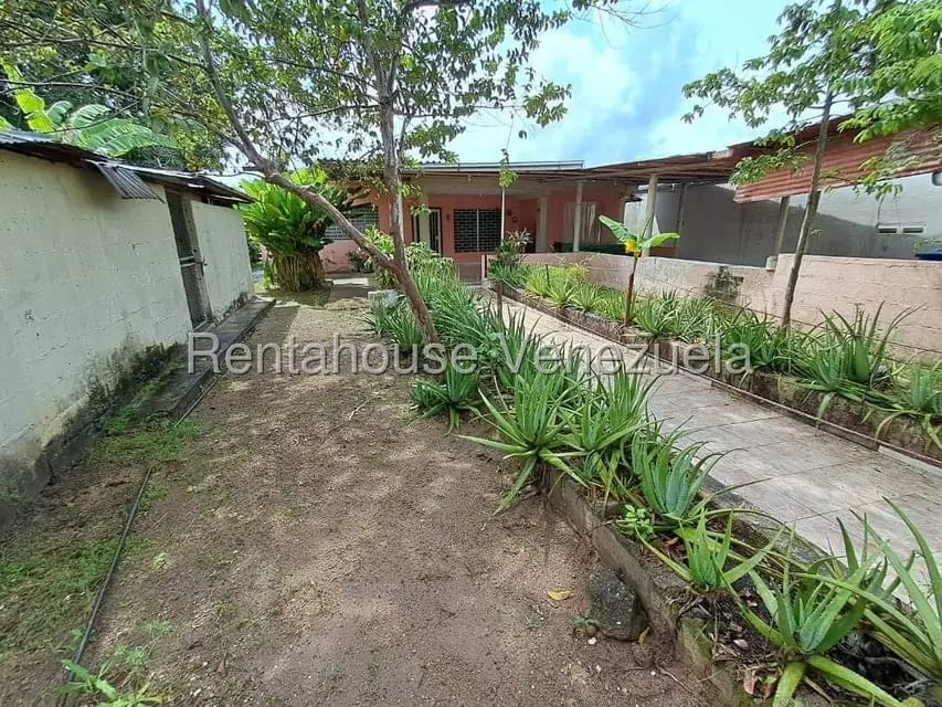 Casa (1 Nivel) en Venta en Alberto Ravel, Monagas - 25