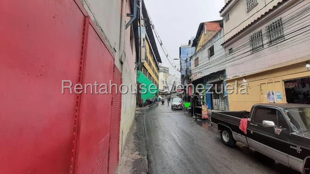 Comercial (Local Comercial) en Alquiler en Petare, Distrito Metropolitano - 8
