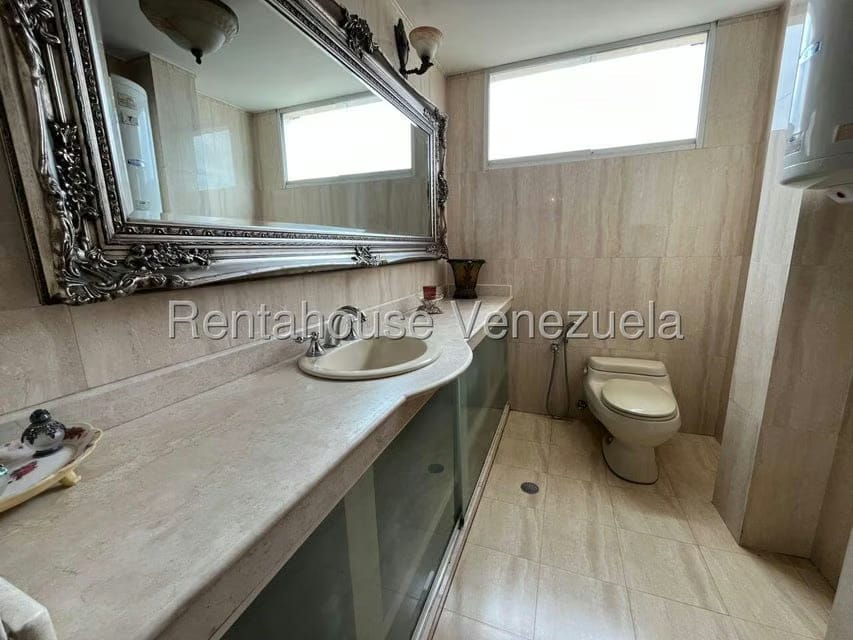 Apartamento (1 Nivel) en Venta en La California Norte, Distrito Metropolitano - 20