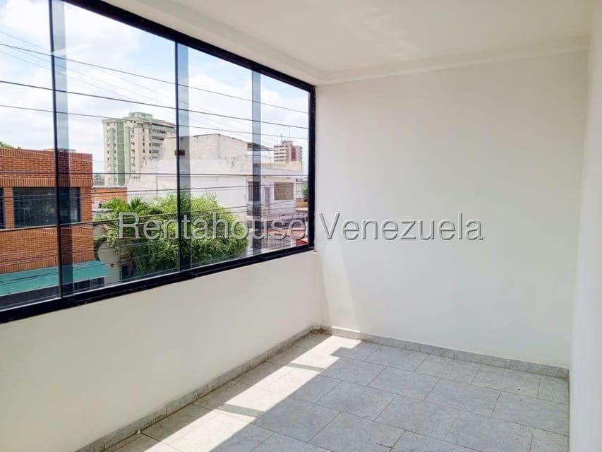 Comercial (Local Comercial) en Alquiler en Centro, Lara - 17