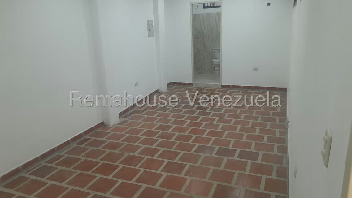 Comercial (Local Comercial) en Alquiler en Centro, Lara - 18
