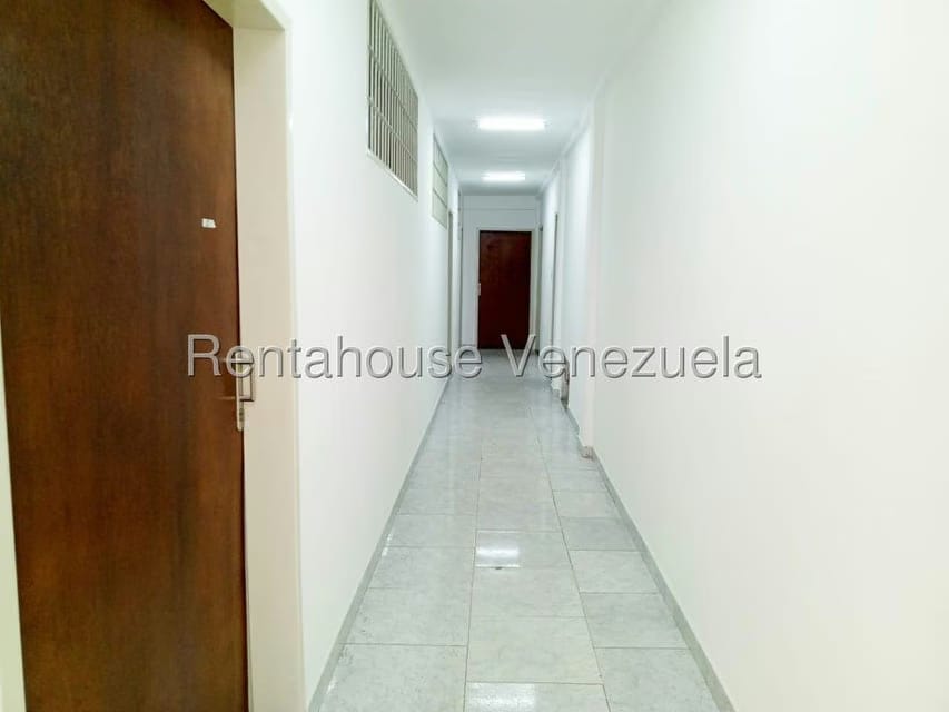Comercial (Local Comercial) en Alquiler en Centro, Lara - 8
