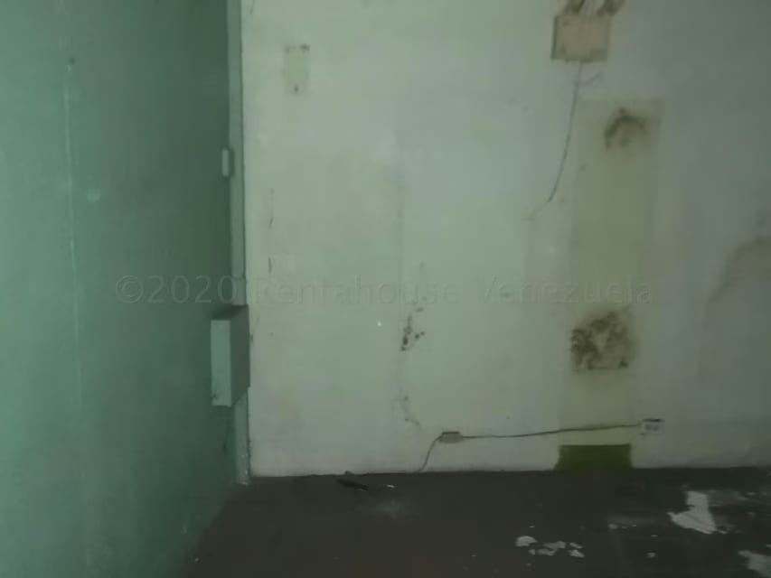 Comercial (Local Comercial) en Venta en Baruta, Distrito Metropolitano - 9
