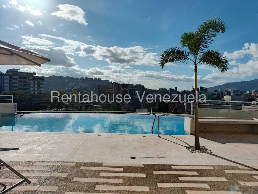 Apartamento (1 Nivel) en Alquiler en Lomas de Las Mercedes, Distrito Metropolitano - 39
