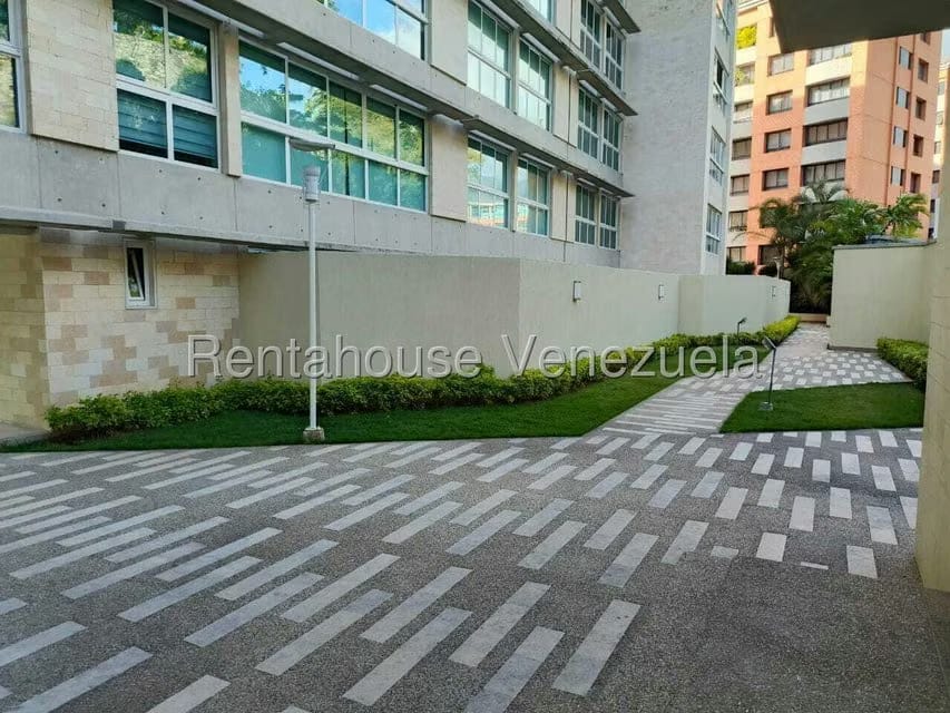 Apartamento (1 Nivel) en Alquiler en Lomas de Las Mercedes, Distrito Metropolitano - 46