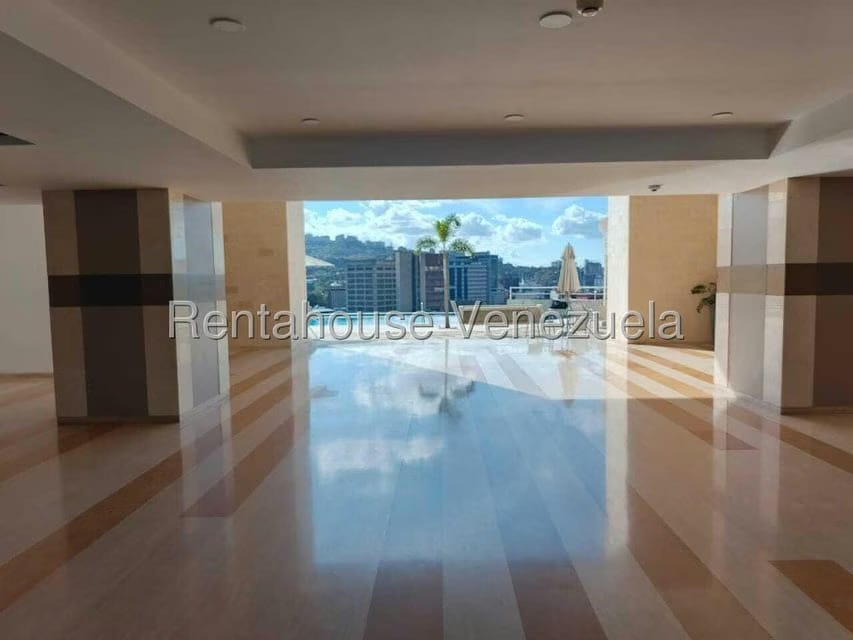 Apartamento (1 Nivel) en Alquiler en Lomas de Las Mercedes, Distrito Metropolitano - 50