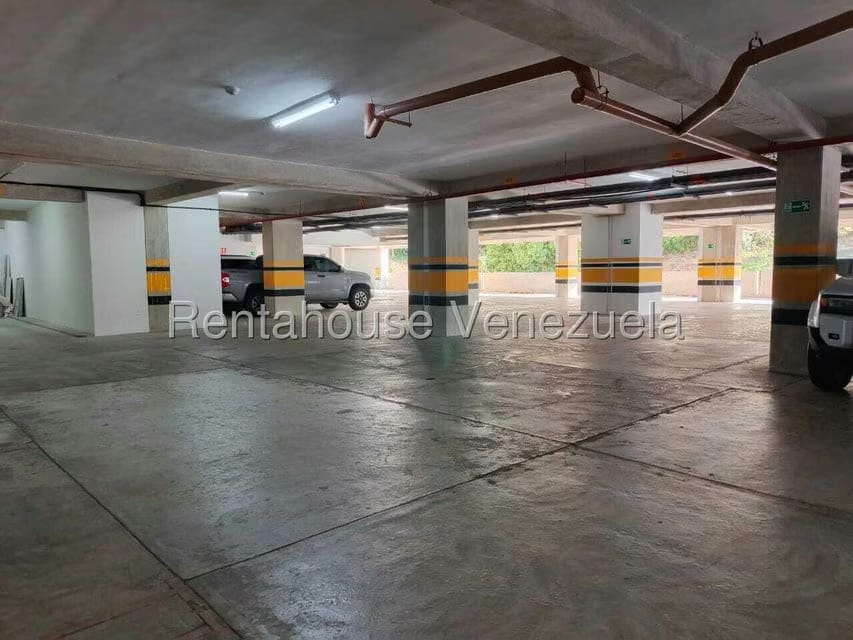 Apartamento (1 Nivel) en Alquiler en Lomas de Las Mercedes, Distrito Metropolitano - 60