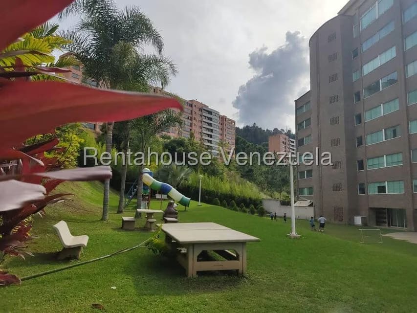Apartamento (1 Nivel) en Alquiler en Solar del Hatillo, Distrito Metropolitano - 20