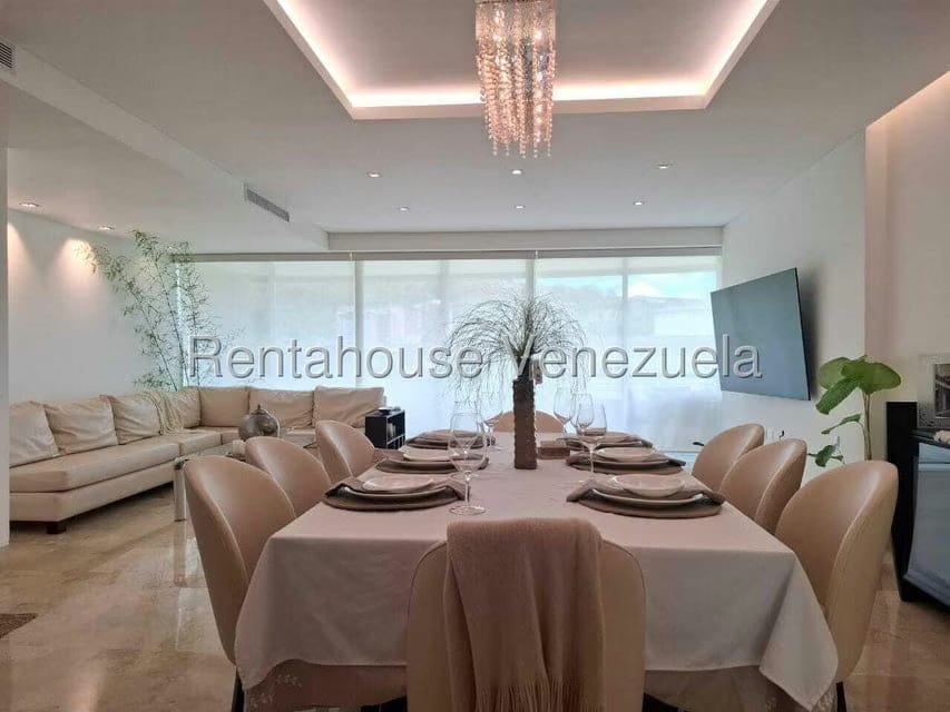 Apartamento (1 Nivel) en Alquiler en Solar del Hatillo, Distrito Metropolitano - 3