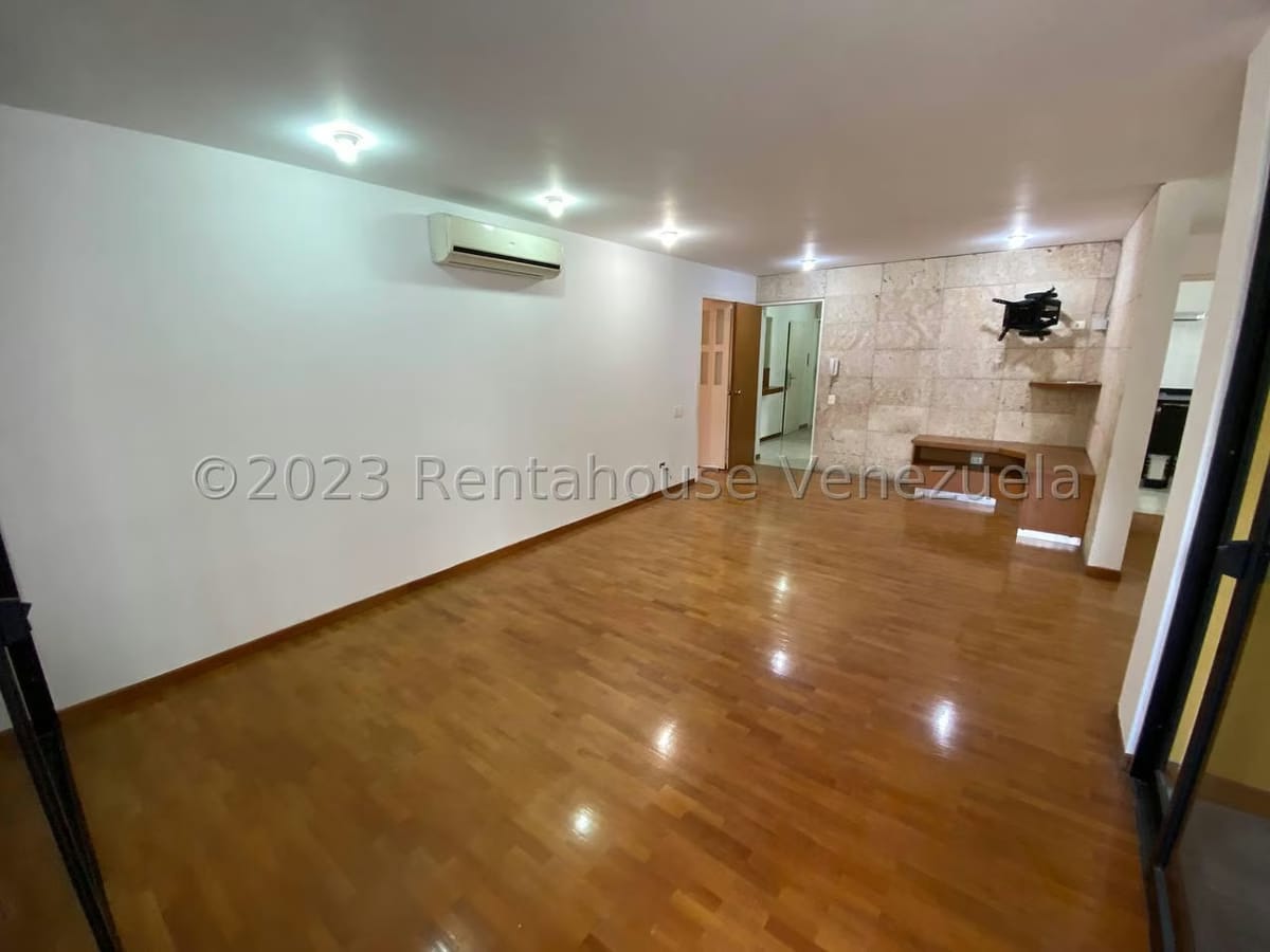 APARTAMENTO EN VENTA SELENE MARIN MLS#23-30692