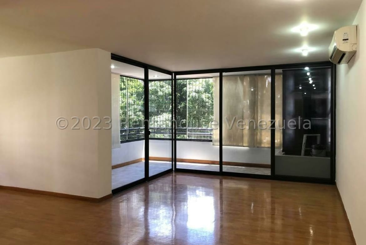 APARTAMENTO EN VENTA SELENE MARIN MLS#23-30692 - 2