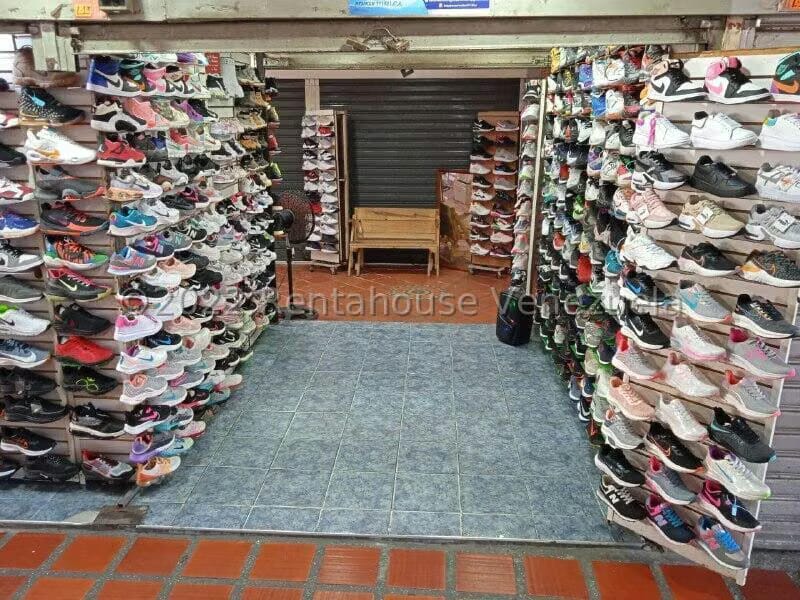 Comercial (Local Comercial) en Venta en Centro, Carabobo - 4