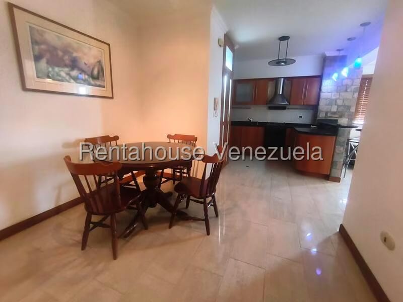Apartamento (1 Nivel) en Alquiler en La Trigaleña, Carabobo - 2
