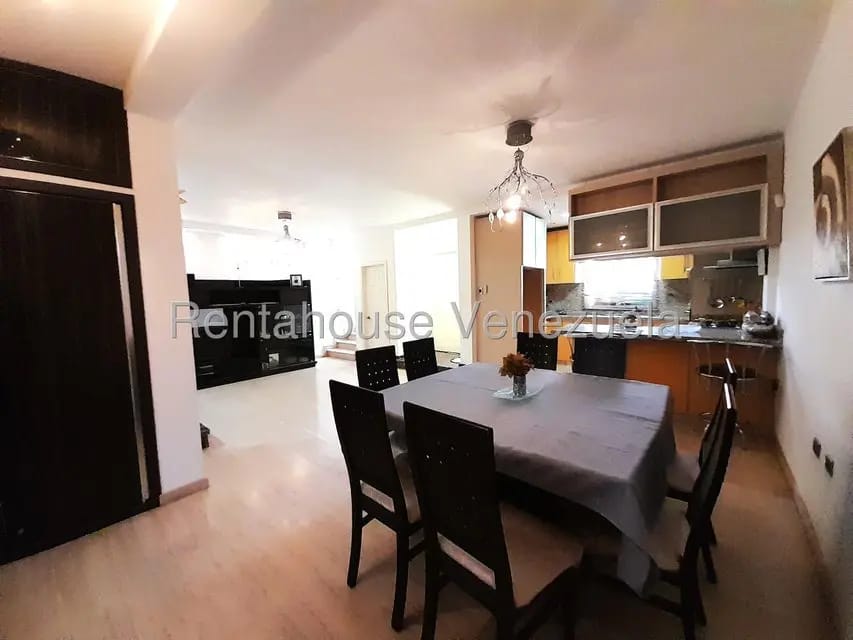 Casa (Multipes Niveles) en Venta en Sector La Floresta, Falcon - 11