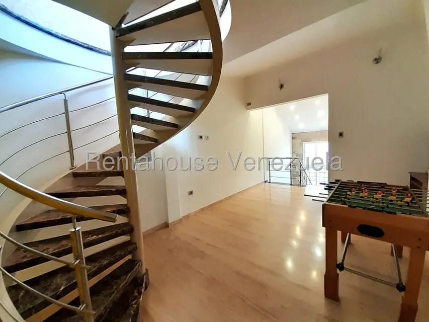 Casa (Multipes Niveles) en Venta en Sector La Floresta, Falcon - 29