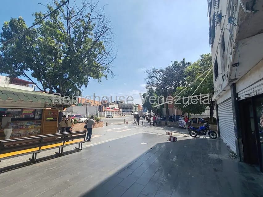 Apartamento (1 Nivel) en Venta en La Atlantida, Vargas - 24