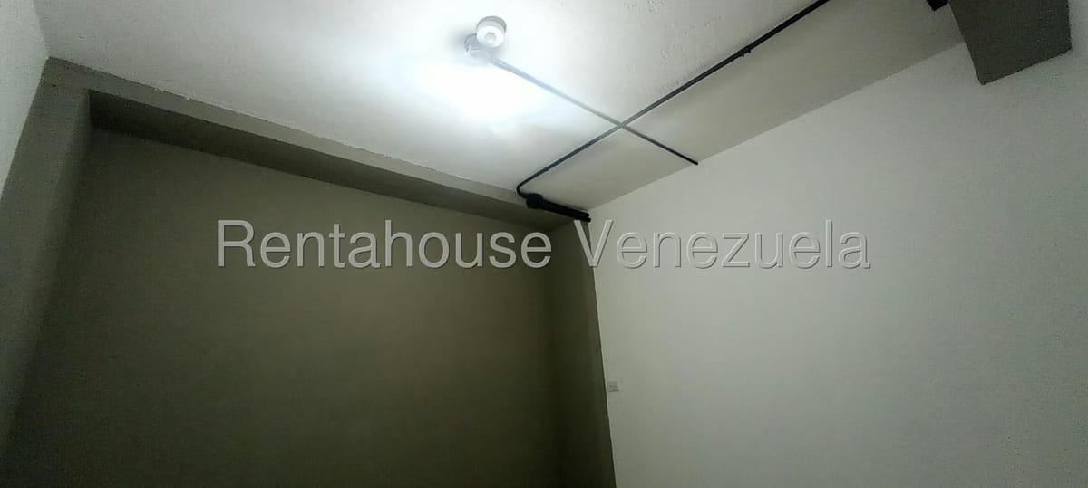 Comercial (Galpon - Deposito) en Alquiler en Chacao, Distrito Metropolitano - 9