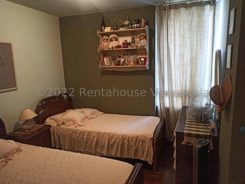 Apartamento (Duplex) en Venta en La Florida, Distrito Metropolitano - 35