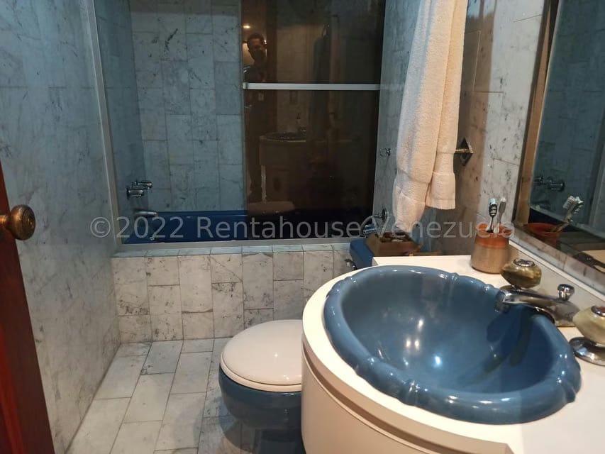 Apartamento (Duplex) en Venta en La Florida, Distrito Metropolitano - 38