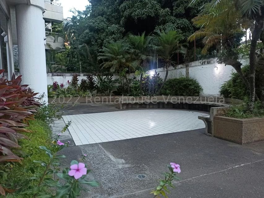 Apartamento (Duplex) en Venta en La Florida, Distrito Metropolitano - 50