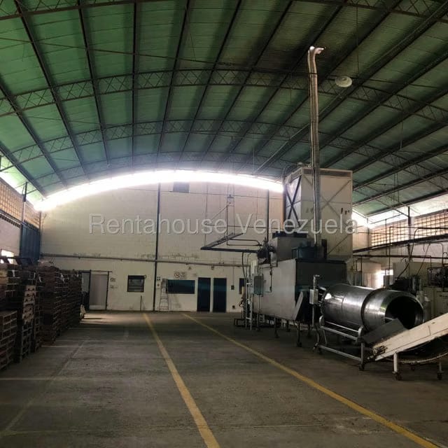 Comercial (Galpon - Deposito) en Venta en Mata Linda, Miranda - 11