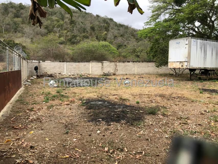 Comercial (Galpon - Deposito) en Venta en Mata Linda, Miranda - 21