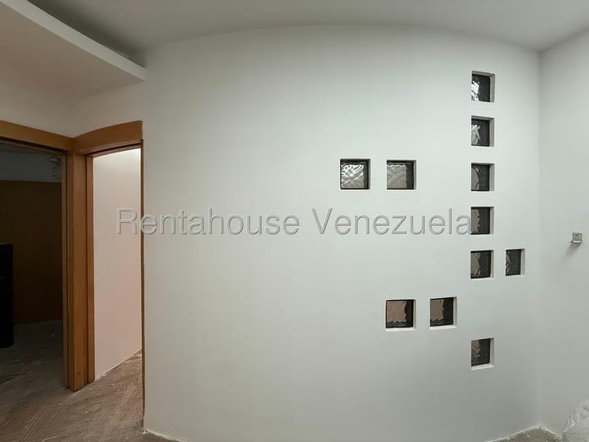 Comercial (Oficina) en Venta en Prados del Este, Distrito Metropolitano - 20