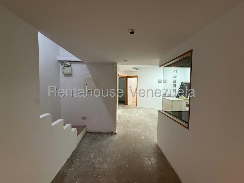 Comercial (Oficina) en Venta en Prados del Este, Distrito Metropolitano - 7