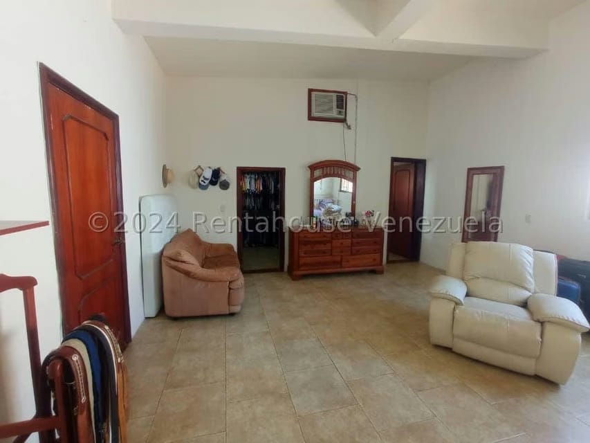 Casa (1 Nivel) en Venta en Guaparo, Carabobo - 26