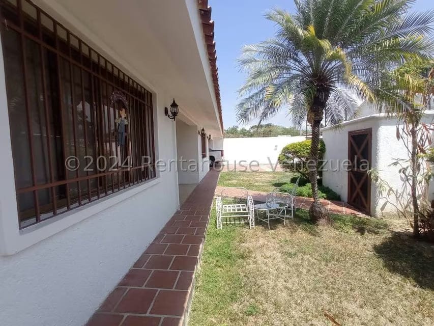 Casa (1 Nivel) en Venta en Guaparo, Carabobo - 33