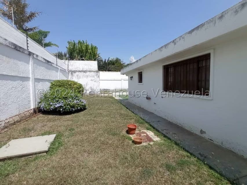 Casa (1 Nivel) en Venta en Guaparo, Carabobo - 35