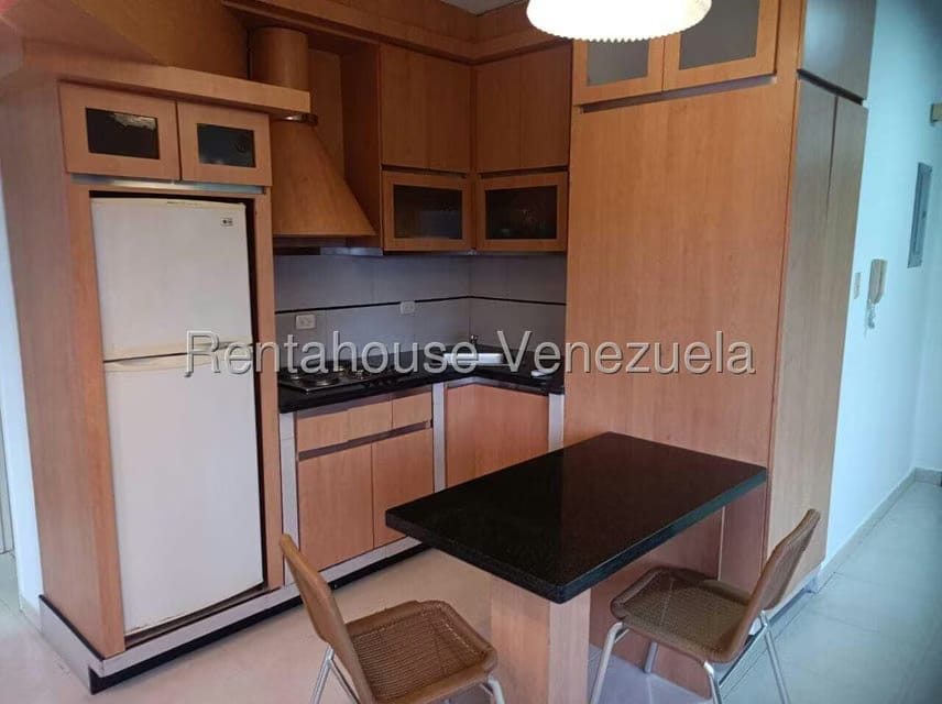 Apartamento (1 Nivel) en Alquiler en Los Mangos, Carabobo - 13