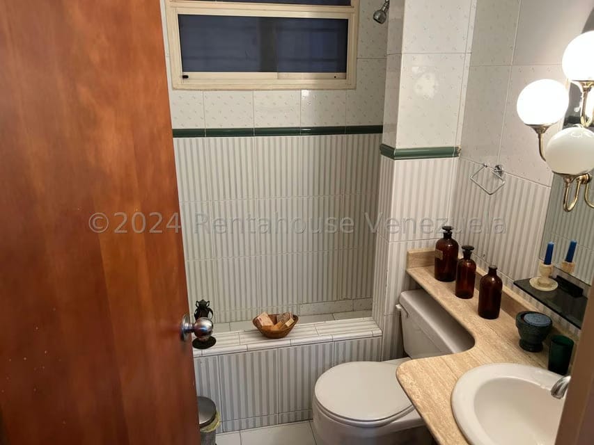 Apartamento (1 Nivel) en Venta en La Tahona, Distrito Metropolitano - 13