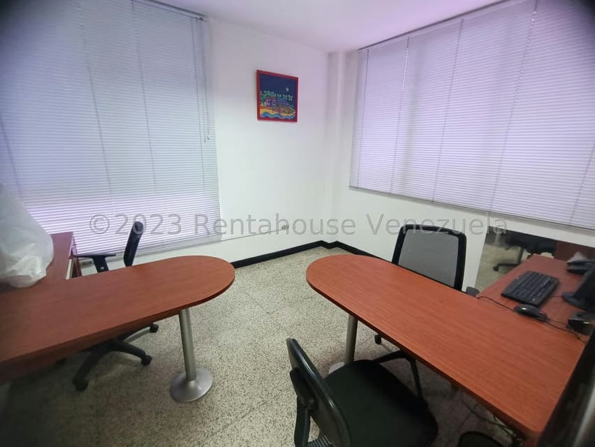 Comercial (Oficina) en Alquiler en Sabana Grande, Distrito Metropolitano - 13