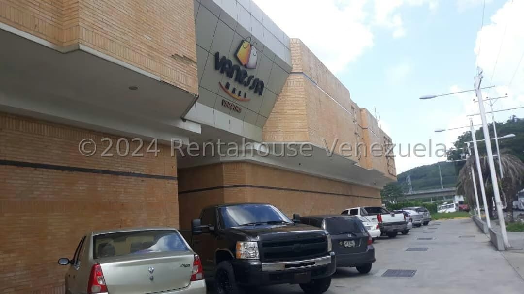 Comercial (Local Comercial) en Venta en Centro de Charallave, Miranda - 4
