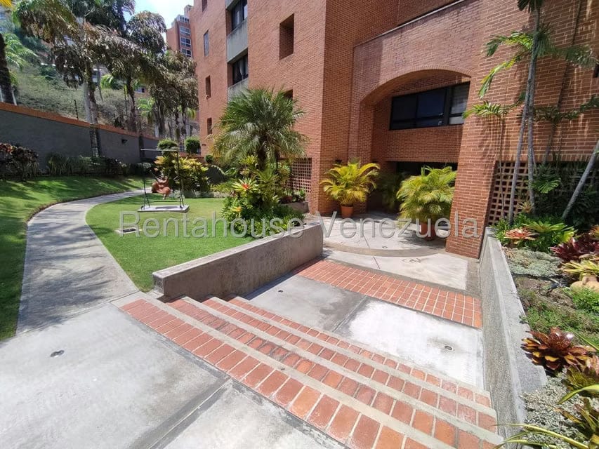 Apartamento (1 Nivel) en Venta en Colinas de La California, Distrito Metropolitano - 2