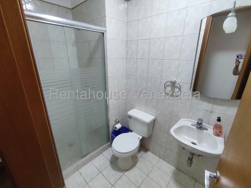 Apartamento (1 Nivel) en Venta en Colinas de La California, Distrito Metropolitano - 15