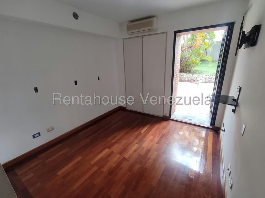 Apartamento (1 Nivel) en Venta en Colinas de La California, Distrito Metropolitano - 20
