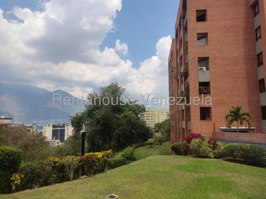 Apartamento (1 Nivel) en Venta en Colinas de La California, Distrito Metropolitano - 33