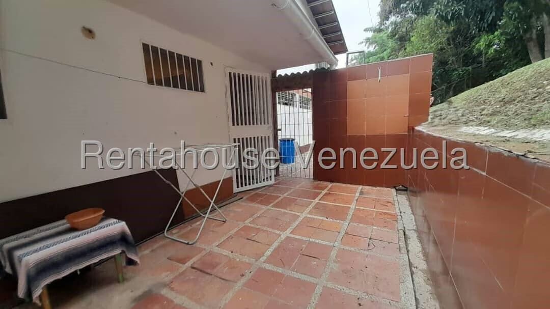 Anexo (1 Nivel) en Alquiler en Cumbres de Curumo, Distrito Metropolitano - 22