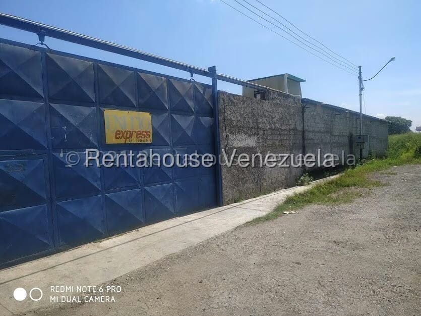 Comercial (Local Comercial) en Venta en San José, Miranda