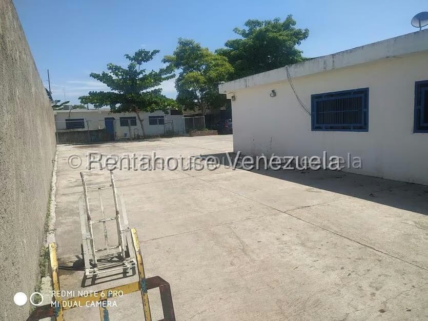 Comercial (Local Comercial) en Venta en San José, Miranda - 14