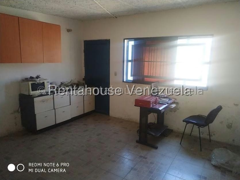 Comercial (Local Comercial) en Venta en San José, Miranda - 23