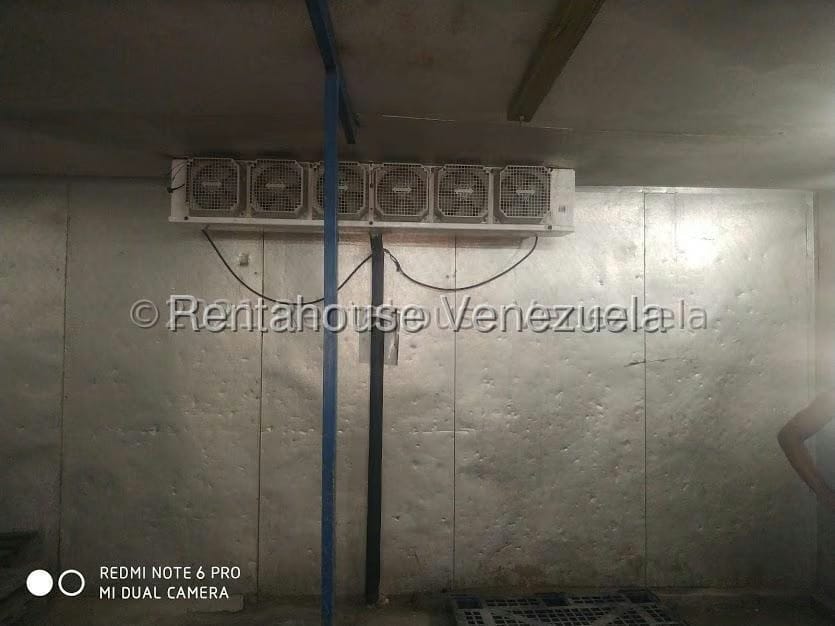 Comercial (Local Comercial) en Venta en San José, Miranda - 35